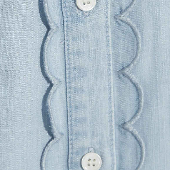 FRAME scallop trim denim top - Picture 5 of 6